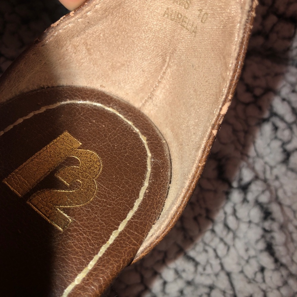 R2 wedges In good condition - Picture 4 of 6